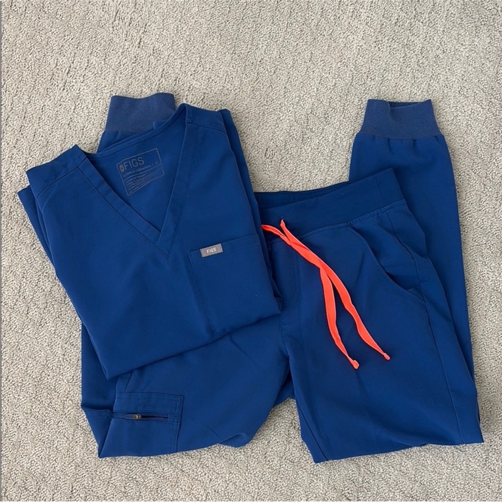 Figs winning blue size XL set